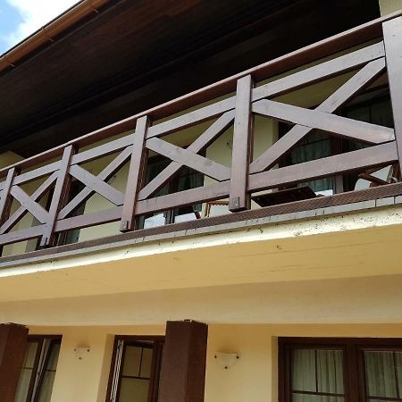 Villa Nina โปลานิซา-สดรอยจ์ ภายนอก รูปภาพ